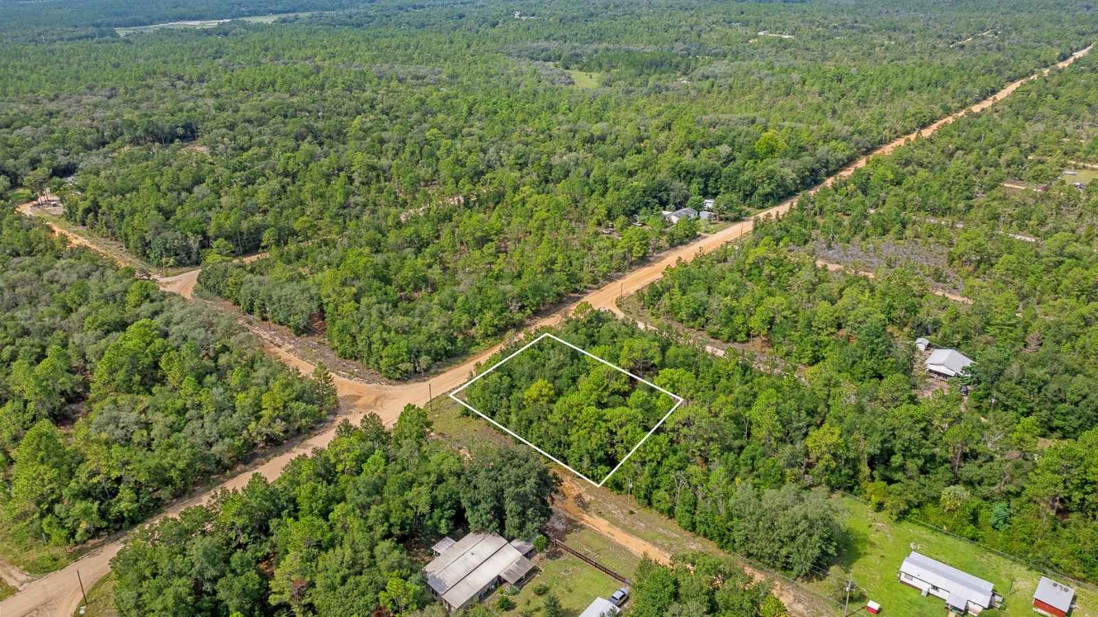 0.34 acre corner lot for sale in Interlachen Florida on 13th Street